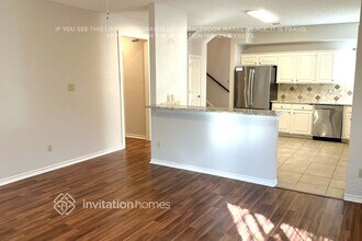 18749 Vista Del Sol in Dallas, TX - Building Photo - Building Photo