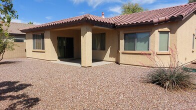 8763 W State Ave in Glendale, AZ - Building Photo - Building Photo