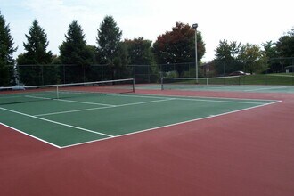 1210 Hampton Hill Ct in Harrisburg, PA - Building Photo - Building Photo