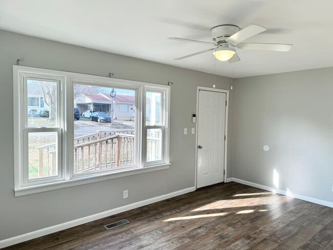 202 N Wooldridge Rd in Hopkinsville, KY - Building Photo - Building Photo