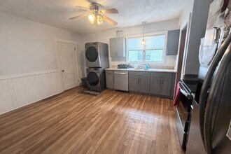 875 Fellsway in Medford, MA - Building Photo - Building Photo