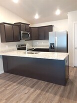 613 Liberty Park Dr in Box Elder, SD - Building Photo