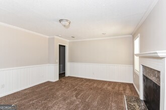 520 Valley Creek Rd SW in Mableton, GA - Building Photo - Building Photo