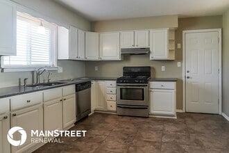 5971 Northland Rd in Indianapolis, IN - Building Photo - Building Photo