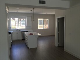 3286 Lavender Ln in San Luis Obispo, CA - Building Photo