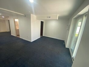 93 Hickory St in Edison, NJ - Building Photo - Building Photo
