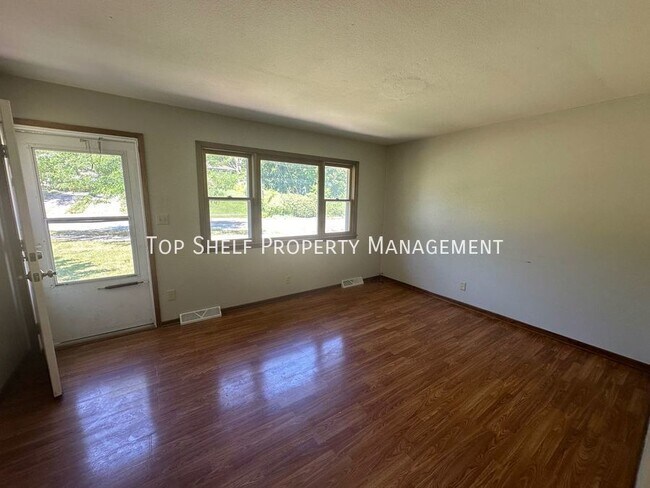 2613 27th Pl in Des Moines, IA - Building Photo - Building Photo