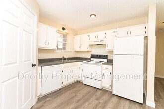 2425 Ashmore Ave in Chattanooga, TN - Building Photo - Building Photo