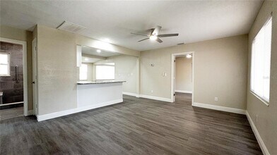 229 45th Ave S in St. Petersburg, FL - Building Photo - Building Photo