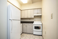 RIDGETOP Apartments in Collegetown photo'