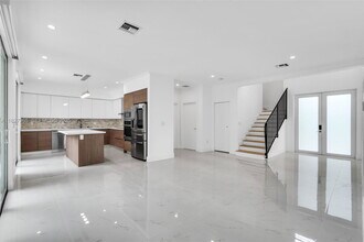 2510 SW 2nd Ave in Miami, FL - Building Photo - Building Photo