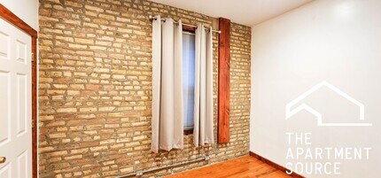 1228 N Cleaver St in Chicago, IL - Building Photo - Building Photo
