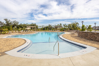 Bridge Harbor Townhomes in Callaway, FL - Building Photo - Building Photo