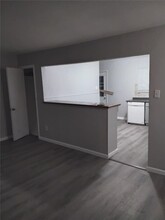 220 Ruggles Rd in Ferguson, MO - Building Photo - Building Photo