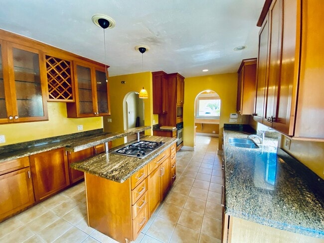 4113 Middlesex Dr in San Diego, CA - Foto de edificio - Building Photo