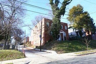 3063 30th St SE in Washington, DC - Building Photo - Building Photo