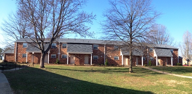 Parkway Village Apartments in Waynesboro, VA - Foto de edificio