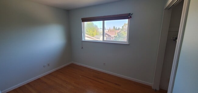 1640 Baywood Dr in Petaluma, CA - Building Photo - Building Photo