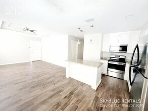 2211 Taxco Ct in Edinburg, TX - Building Photo - Building Photo