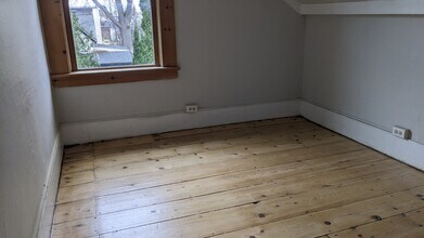117 Park St, Unit A in Burlington, VT - Building Photo - Building Photo