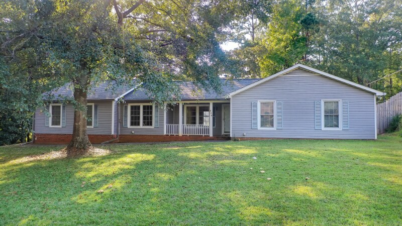 806 21st Ave SW in Lanett, AL - Building Photo