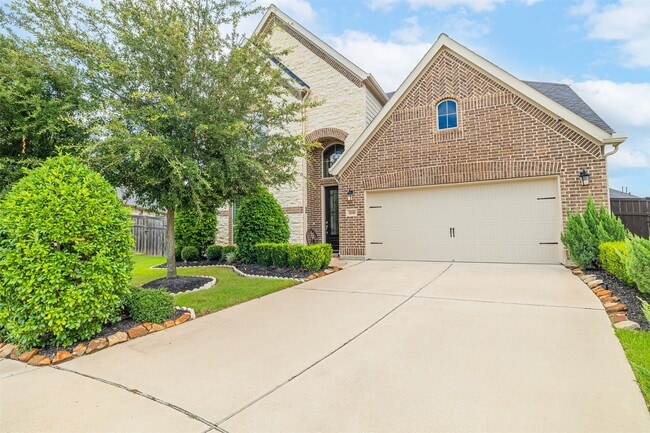 property at 3530 Auburn Creek Cir