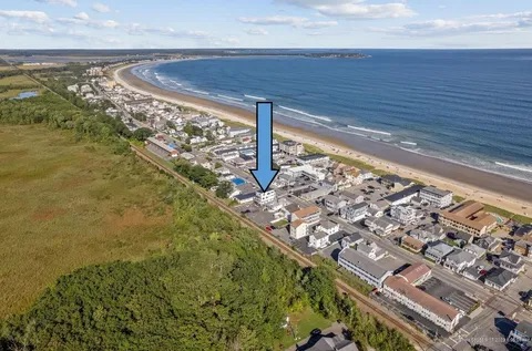 96 E Grand Ave-Unit -1 in Old Orchard Beach, ME - Building Photo - Building Photo