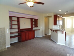 494 Merganser Ln in Sparks, NV - Building Photo - Building Photo