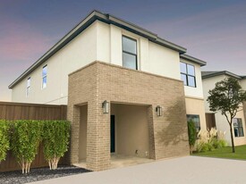 Taylor Villas Townhomes in McAllen, TX - Building Photo