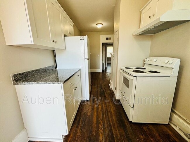 1034 Kinard Ct in Columbia, SC - Building Photo - Building Photo