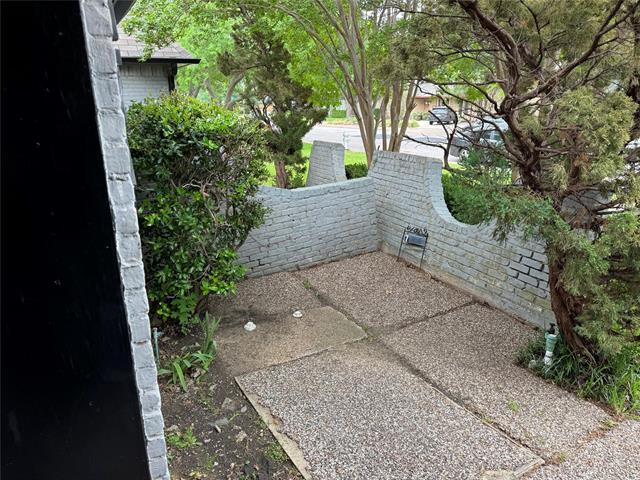 7745 Dentcrest Dr in Dallas, TX - Building Photo - Building Photo