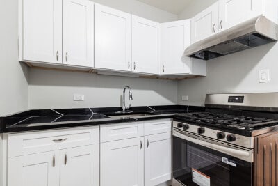 7726 N Marshfield Ave, Unit 3C in Chicago, IL - Building Photo - Building Photo