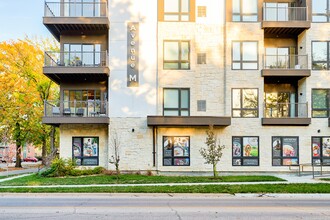 12b Lofts & Avenue M in Manhattan, KS - Building Photo - Building Photo