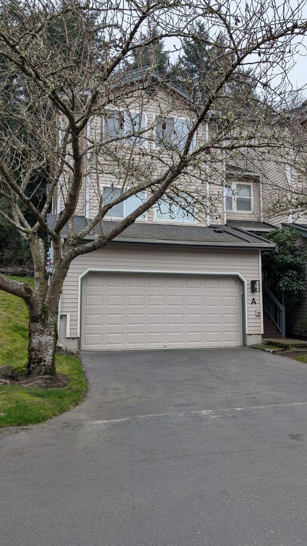 property at 3020 17th Ave Ct NW