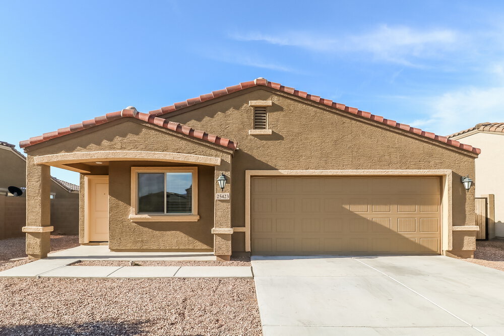 25423 W Lamont Ave in Buckeye, AZ - Foto de edificio