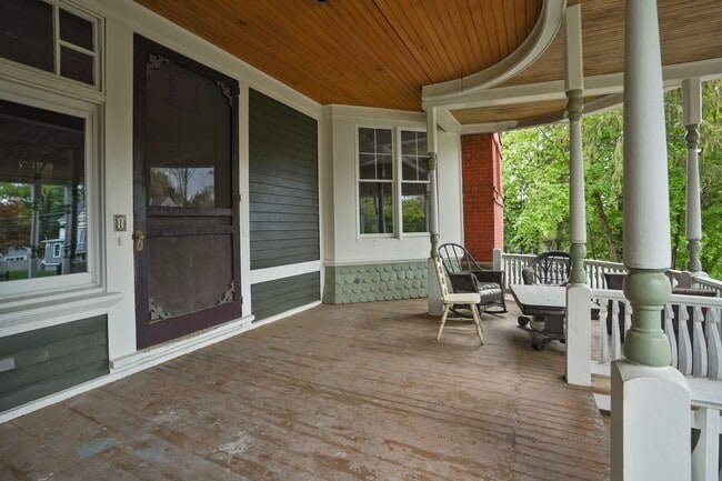 1 Franklin Pl in Morristown, NJ - Building Photo - Building Photo