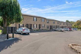 Autovilla Townhomes in Elizabethtown, KY - Building Photo - Building Photo