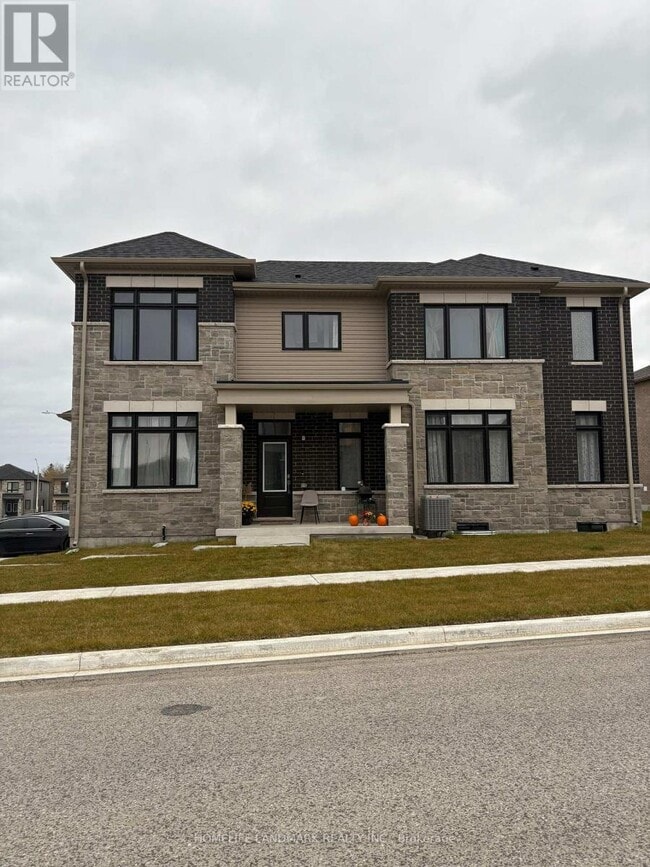 property at 21 Kingsbury Trl
