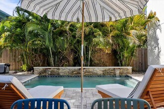 2327 4th Ave N in St. Petersburg, FL - Building Photo - Building Photo