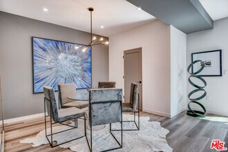 13028 Calvert St in Los Angeles, CA - Building Photo - Building Photo