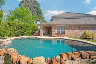 25223 Hideaway Run Dr in Spring, TX - Building Photo