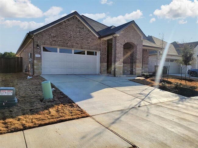 2032 Bobtail Pass in Leander, TX - Building Photo - Building Photo