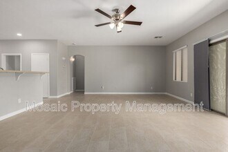 1245 E Waterview Pl in Chandler, AZ - Building Photo - Building Photo