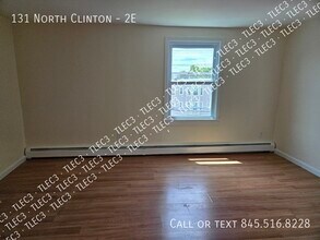 131 N Clinton St in Poughkeepsie, NY - Building Photo - Building Photo