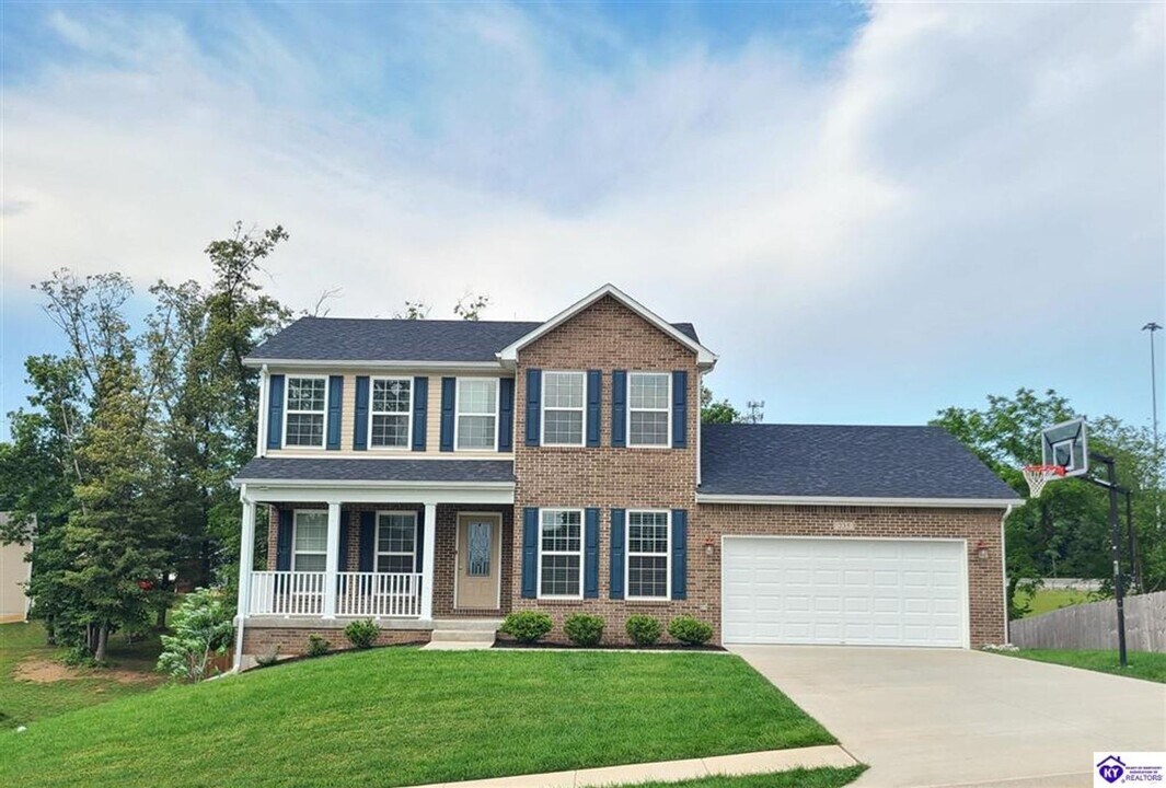 235 Butterfield Dr in Elizabethtown, KY - Building Photo