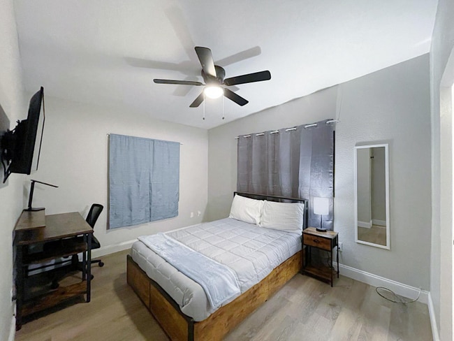 property at 321 E 4th St