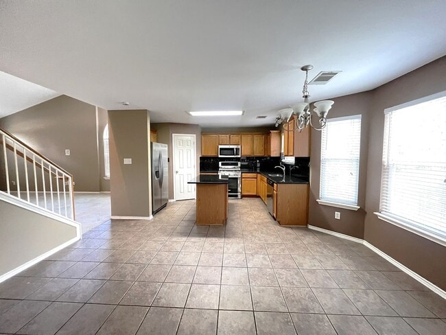 11325 Fletcher Hall Ln in Austin, TX - Building Photo - Building Photo