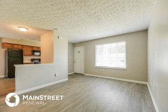 6560 Benjamin Dr in Reynoldsburg, OH - Building Photo - Building Photo