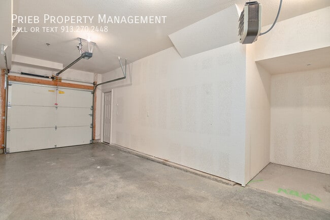 12321 S Chelsea St in Olathe, KS - Building Photo - Building Photo