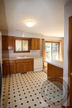 7924 Rock Creek Cir in Omaha, NE - Building Photo - Building Photo